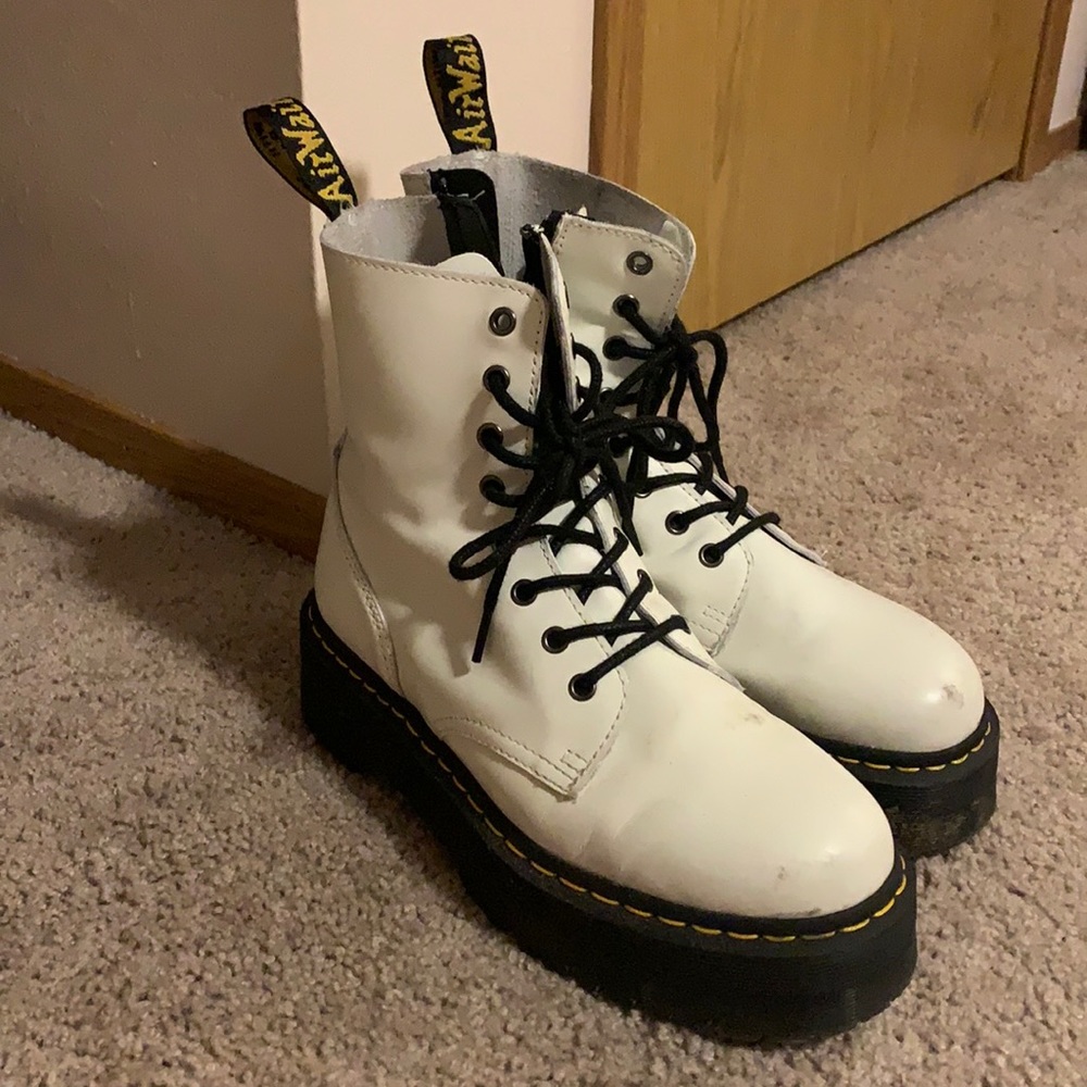 Doc Martens Jadon Smooth Leather Platform Boots